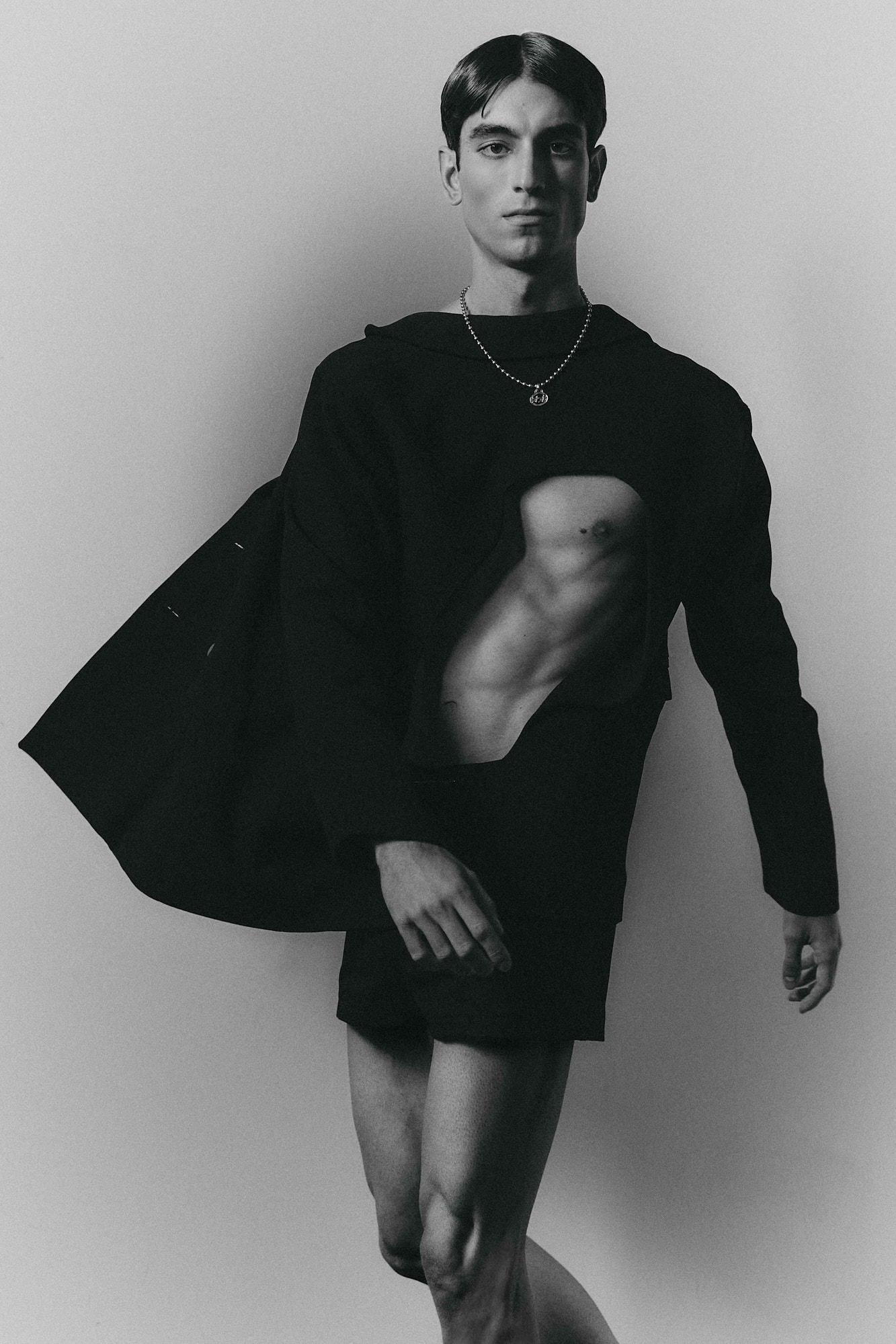 SKIN BETWEEN THE LINES 5